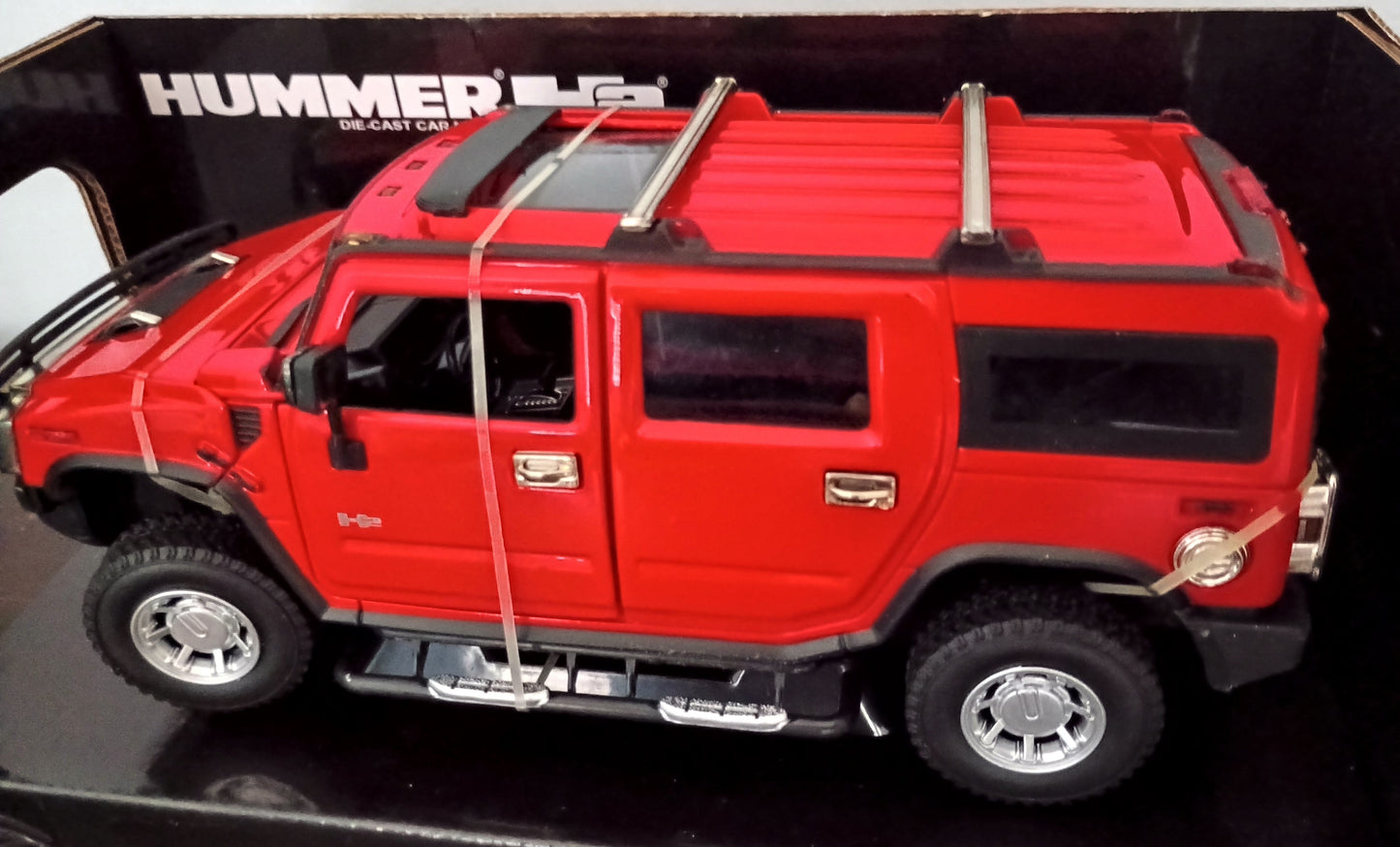 Hummer H2 SUV - 1/24
