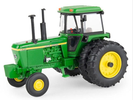 John Deere 4430 Tractor with Cab and Rear Duals - 1/32 Prestige Series