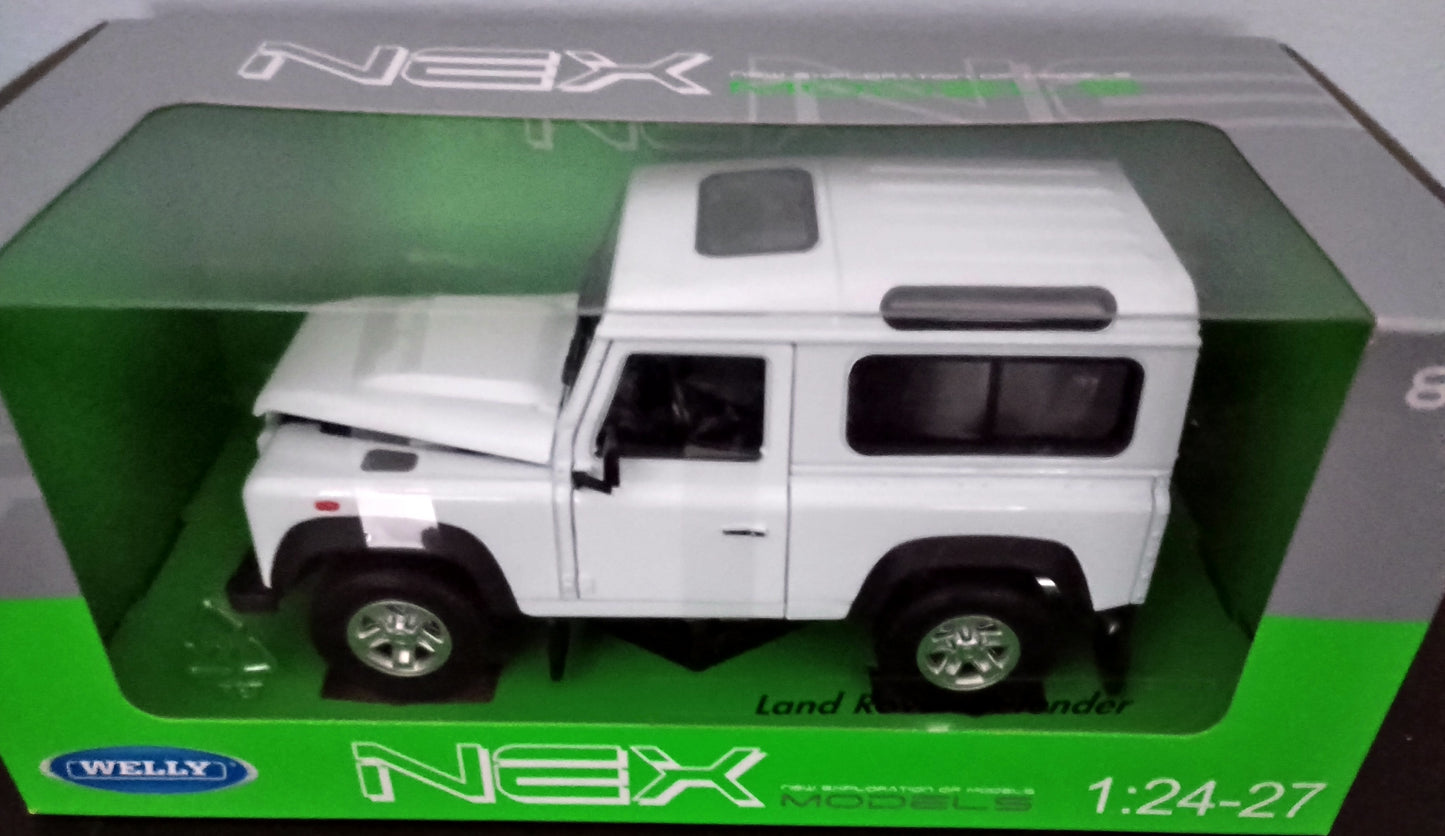 Land Rover Defender - White - 1/24 scale